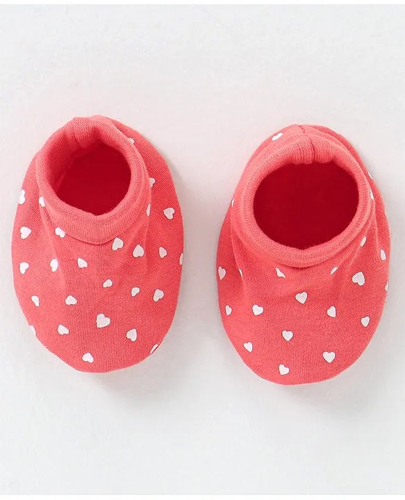 Sweetheart Snuggles - Cap Mittens & Booties Set